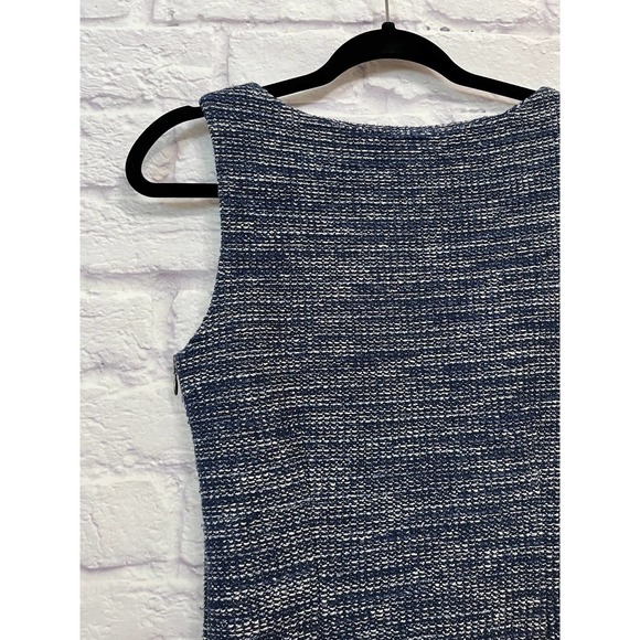 Banana Republic tweed sheath dress 4. Blue and white woven pattern. Sleeveless. - Picture 7 of 10